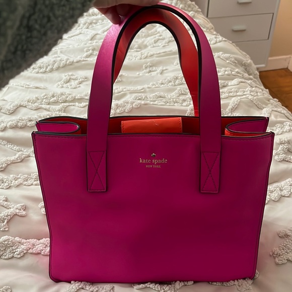 kate spade Handbags - Kate Spade hot pink purse